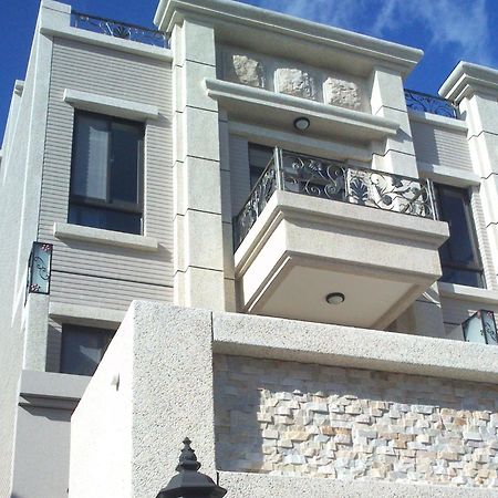 Hualien Edinburgh Homestay Extérieur photo