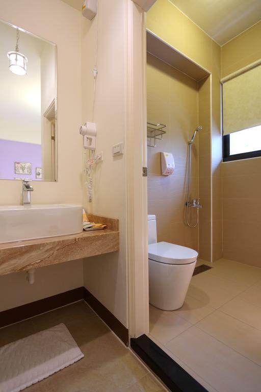 Hualien Edinburgh Homestay Extérieur photo