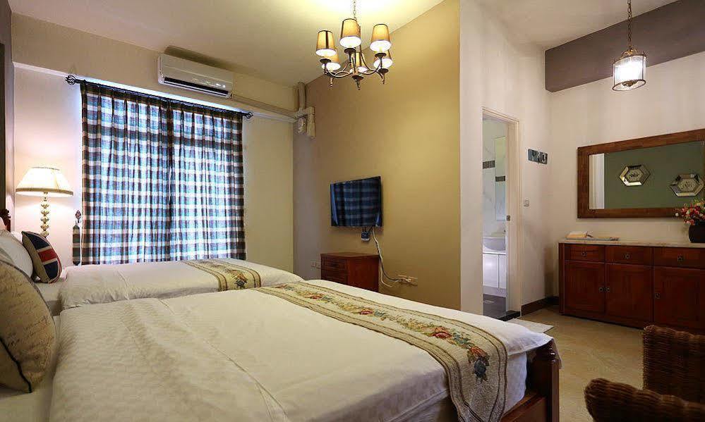Hualien Edinburgh Homestay Extérieur photo