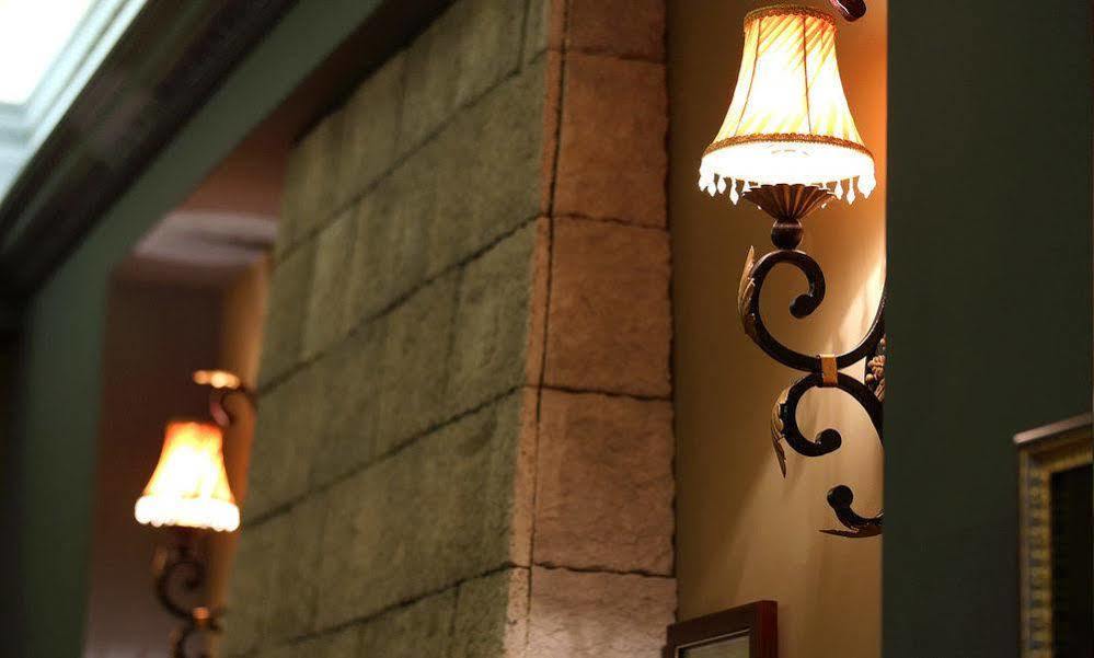 Hualien Edinburgh Homestay Extérieur photo